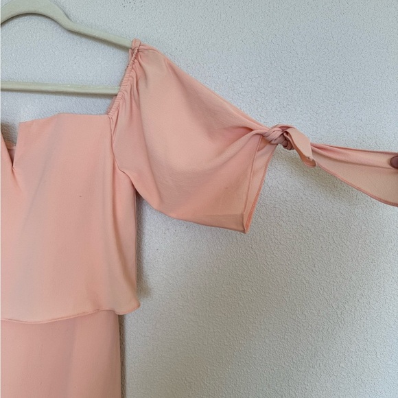 pink off‎ the shoulder dress - Picture 7 of 9